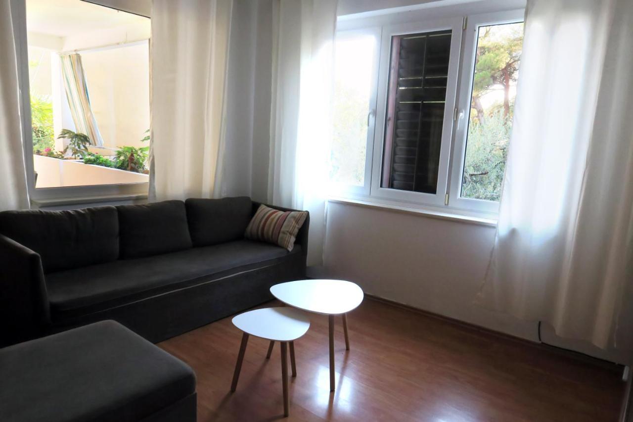 Elda Apartment Pula Ngoại thất bức ảnh
