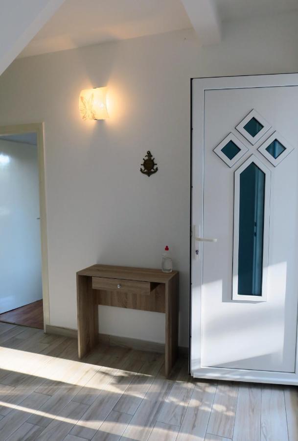 Elda Apartment Pula Ngoại thất bức ảnh